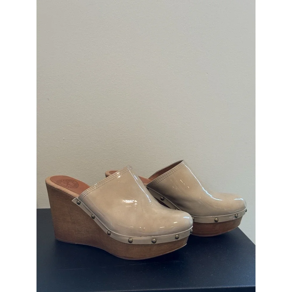 Penelope Chilvers Patent Leather Wedge Clogs Cream Anthropologie 39 8/8.5 $225